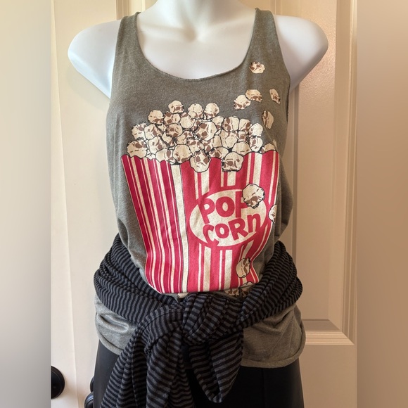 2pc 💀 Popcorn Graphic Tank Top, size M with scarf - Picture 1 of 9